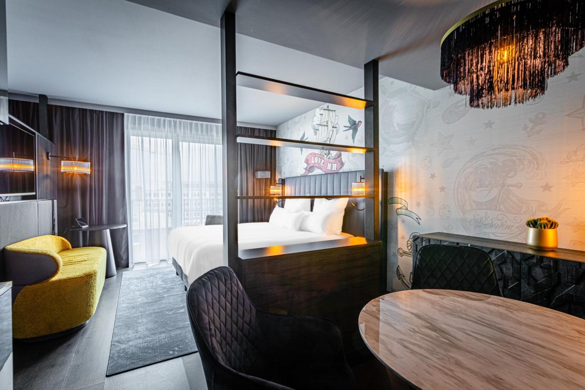 Hotel Nyx By Leonardo 4*